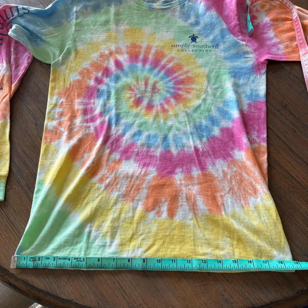 Simply Southern S long sleeve turtle tie dye top - Picture 12 of 13